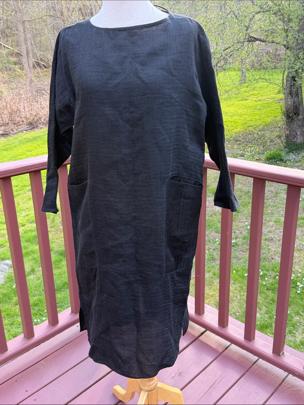 Yeohlee medium black linen blend dress with pockets.